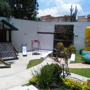 terraza jardin las rosas