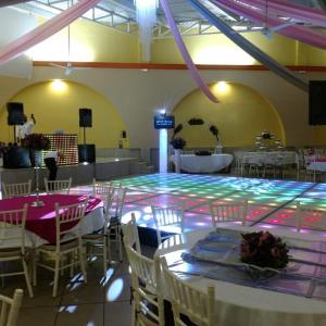 salon de eventos ady